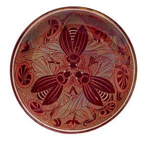 レッドラスタービートルプレート、1888-1907 作： William de Morgan
