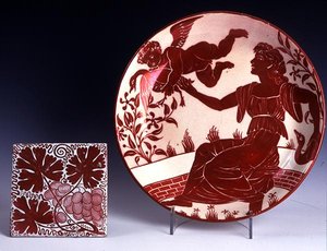 タイル・ディッシュ（陶器 作： ウィリアム・ド・モーガン