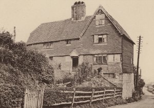 サセックス州メイフィールドにて（モノクロ写真） 作： William Galsworthy Davie