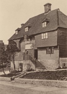 セブンスターズ・イン、ロバーツブリッジ、サセックス（モノクロ写真） 作： William Galsworthy Davie
