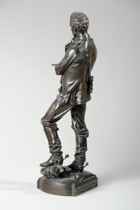 チャールズゴードン将軍の小像 作： William Hamo Thornycroft
