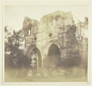 ドライバラ修道院にある W. スコット卿の墓 作： William Henry Fox Talbot