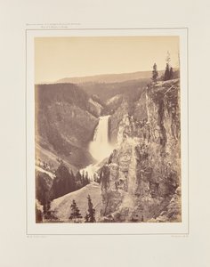 イエローストーン下流の滝、遠景 作： William Henry Jackson