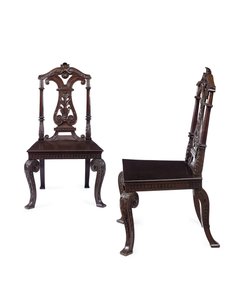ジョージ2世のホールチェアのペア、ジェームズムーアザヤンガーによって実行、c.1727-31（マホガニー） 作： William Kent