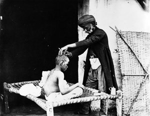 理髪師、1870年代 作： Willoughby Wallace Hooper