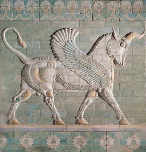 00353 有翼牛図 ペルシャ、スーサ出土、アケメネス朝、前500年頃（釉薬付きタイル 作： Hippolyte Lalaise Devéria