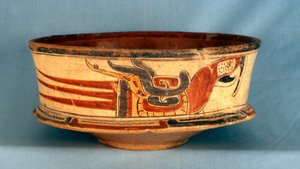 バラムクの5号墳から出土した葬祭用容器、古典期前期（西暦300～600年）（テラコッタ