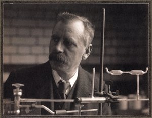 Herbert Brereton Baker（イギリスの化学者 作： Ferdinand Georg Waldmuller