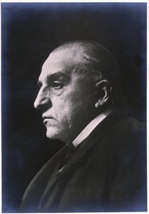ジャン＝マルタン・シャルコー。 1880年頃（白黒写真）