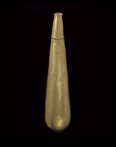 涙型のコカフラスコ、西暦200〜 1600年（ゴールド） 作： civilization Quimbaya