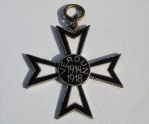 ヴェルダンの戦いを記念したヴェルダンクロスクロス 作： decorations and medals Orders