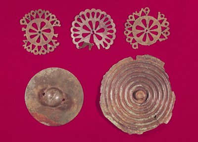 ヴィックス王女墓出土の馬車の付属品（ブロンズ 作： (after) Celtic School
