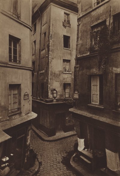 1886年、Mondetour、Pirouette、Petite-Truanderieの3つの通りの交差点（モノクロ写真 作： (after) French Photographer