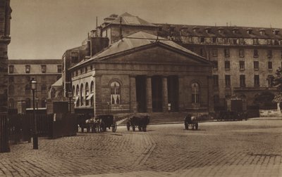 1865年頃、ノートルダム通りに建つホテル・デューのファサード（モノクロ写真 作： (after) French Photographer