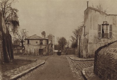 コルトー通りとアブルヴォワール通り（モノクロ写真 作： (after) French Photographer
