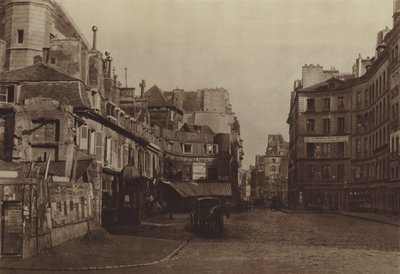 ルアミュール通りから見たサン・マルタン広場（白黒写真 作： (after) French Photographer