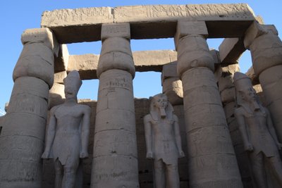ルクソール神殿、ルクソールにある古代エジプト建築 作： Albert Mansour