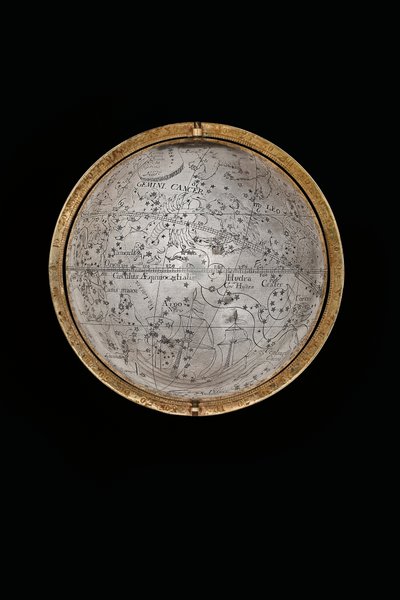 ヘラクレスとアトラス、アウグスブルク、1697-99によってサポートされている2つの例外的な地球儀と天球儀 作： Abraham Drentwett