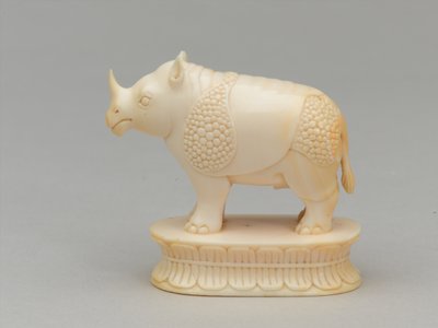白いビショップ、チェスの駒、インド、1820年頃 作： Adam Frans van der Meulen