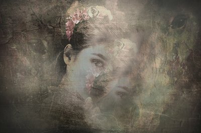 幻想的なフローラル・ゲイズ 作： Adela  Lia Rusu