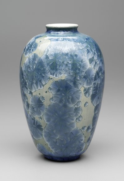 花瓶 作： Adelaïde Alsop Robineau