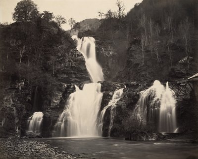 ライヘンバッハの滝、1860年頃（アルビネン・プリント 作： Adolphe Braun