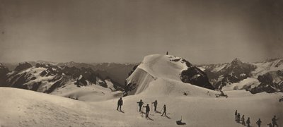 1866年、スイス、モン・ティトリスの頂上。 作： Adolphe Braun