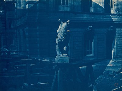 マルセイユの建設現場のグリフィンの彫刻 (マルセイユの建設現場のグリフィンの彫刻) 作： Adolphe Terris