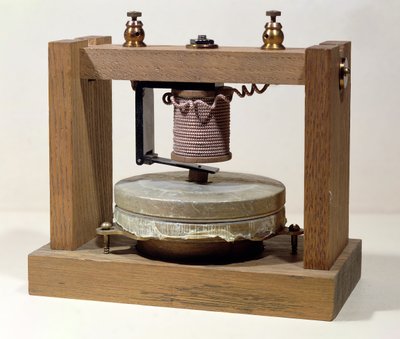 次のアーティストによるアート作品 Alexander Graham Bell