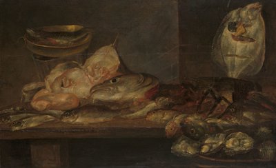 近くのテーブルに魚とロブスターとカキのある静物 作： Alexander Adriaenssen