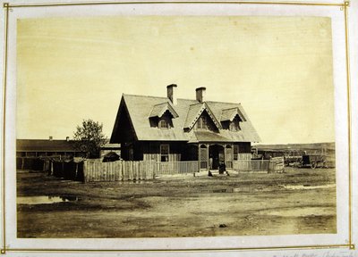 ブロック大佐の家、インドの商人、ララミー砦、1868年（アルブメンプリント） 作： Alexander Gardner