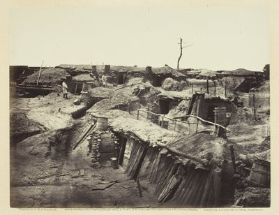 1865 年 5 月、セジウィック砦の男性の宿舎。 作： Alexander Gardner