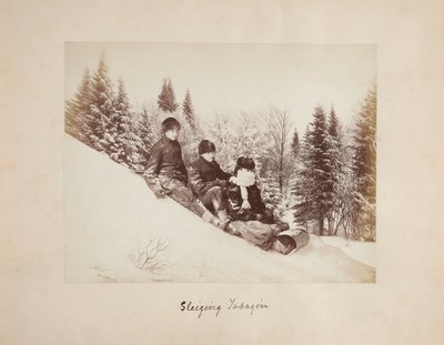 雪の丘の3人のトボガナー 作： Alexander Henderson