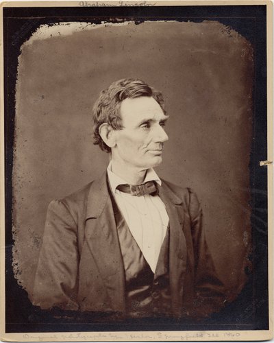 エイブラハムリンカーン（1809-65）、アメリカ合衆国第16代大統領、アレクサンダーヘスラーによる写真（1860年アルブメン写真）後のコピープリント 作： Alexander Hesler