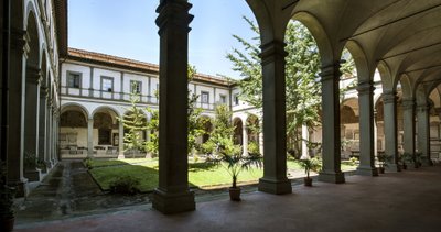 建築：死者の回廊の様子（キオストロ・デイ・モルティ、死者の回廊） 聖霊のバシリカ（バシリカ・ディ・サント・スピリト）イタリア 作： Alfonso the Younger (attr. to) Parigi