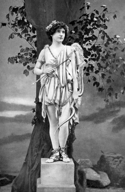 ユニティ・ムーア1894-1981、アイルランドの女優、1911-1912。 作： Alfred Ellis and Walery
