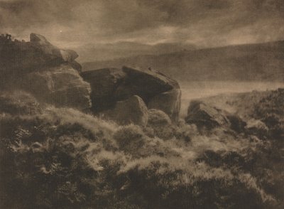 カメラワーク。丘からの雨」1905年 作： Alfred Horsley Hinton