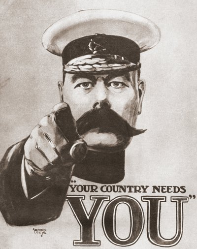キッチナー卿と "Your Country Needs You "の文字が描かれた1914年のイギリス戦時中の募集ポスター。1937年にOddhams Press社から出版された「The Story of Seventy Momentous Years」より。 作： Alfred Leete