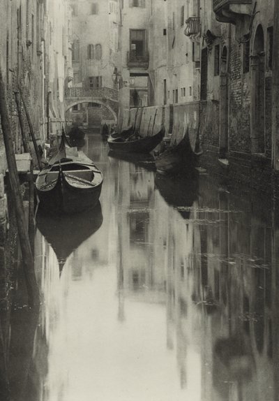  作： Alfred Stieglitz