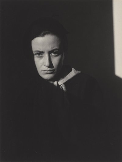  作： Alfred Stieglitz