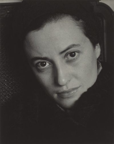  作： Alfred Stieglitz