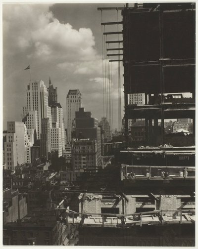 北のアメリカの場所にある私の窓から 作： Alfred Stieglitz