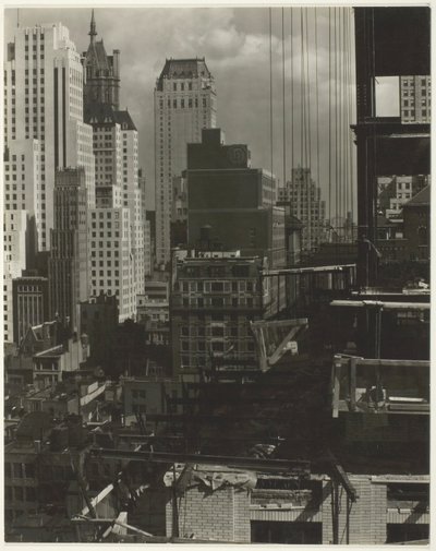 北のアメリカの場所にある私の窓から 作： Alfred Stieglitz