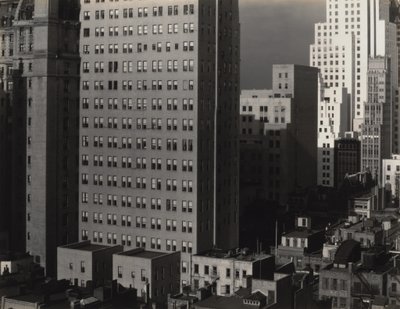  作： Alfred Stieglitz