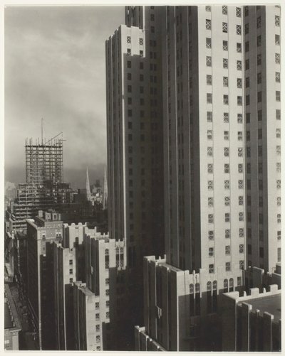 シェルトン、ウェスト、1931年の私の窓から。 作： Alfred Stieglitz