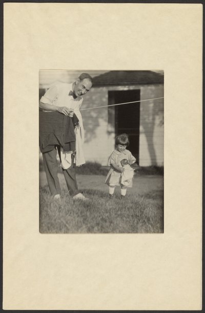 [ジョージ＆イヴォンヌ・ブルソー、レイク・ジョージ]。 作： Alfred Stieglitz