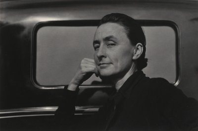  作： Alfred Stieglitz