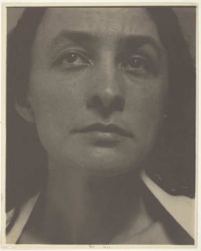 ジョージア・オキーフ 作： Alfred Stieglitz