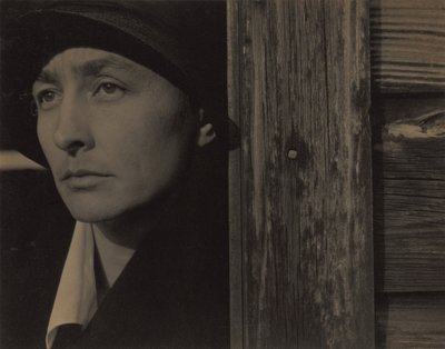  作： Alfred Stieglitz