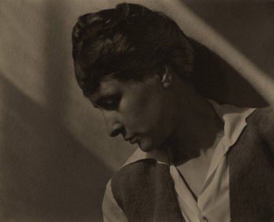  作： Alfred Stieglitz
